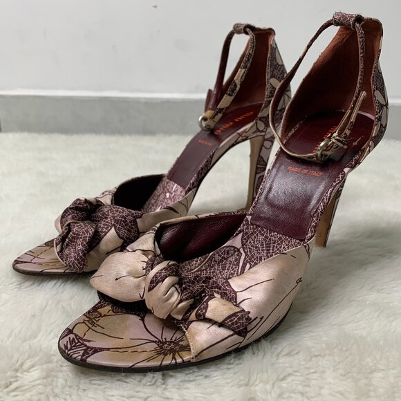 Miu Miu Women's Purple Leather Ankle Strap Floral Ribbon Heels Size 39 - Picture 3 of 14